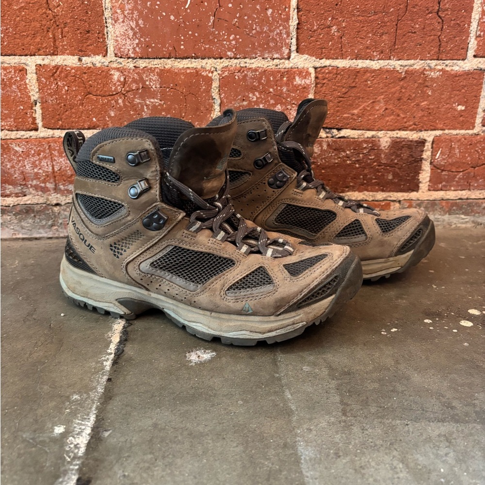 Vasque Breeze III Mid GTX Hiking Boots - Women’s